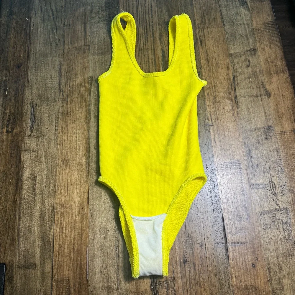Clockhouse Yellow Cheeky‎ One Piece Swimsuit Stretchy Cutout Style ~ Approx M